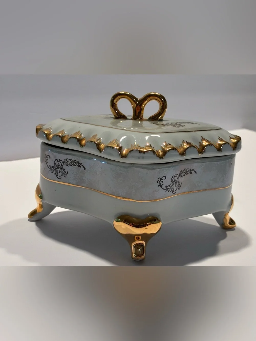 Vintage Jugoporcelan Titov Veles Yugoslavia Porcelain Trinket Jewelry Box